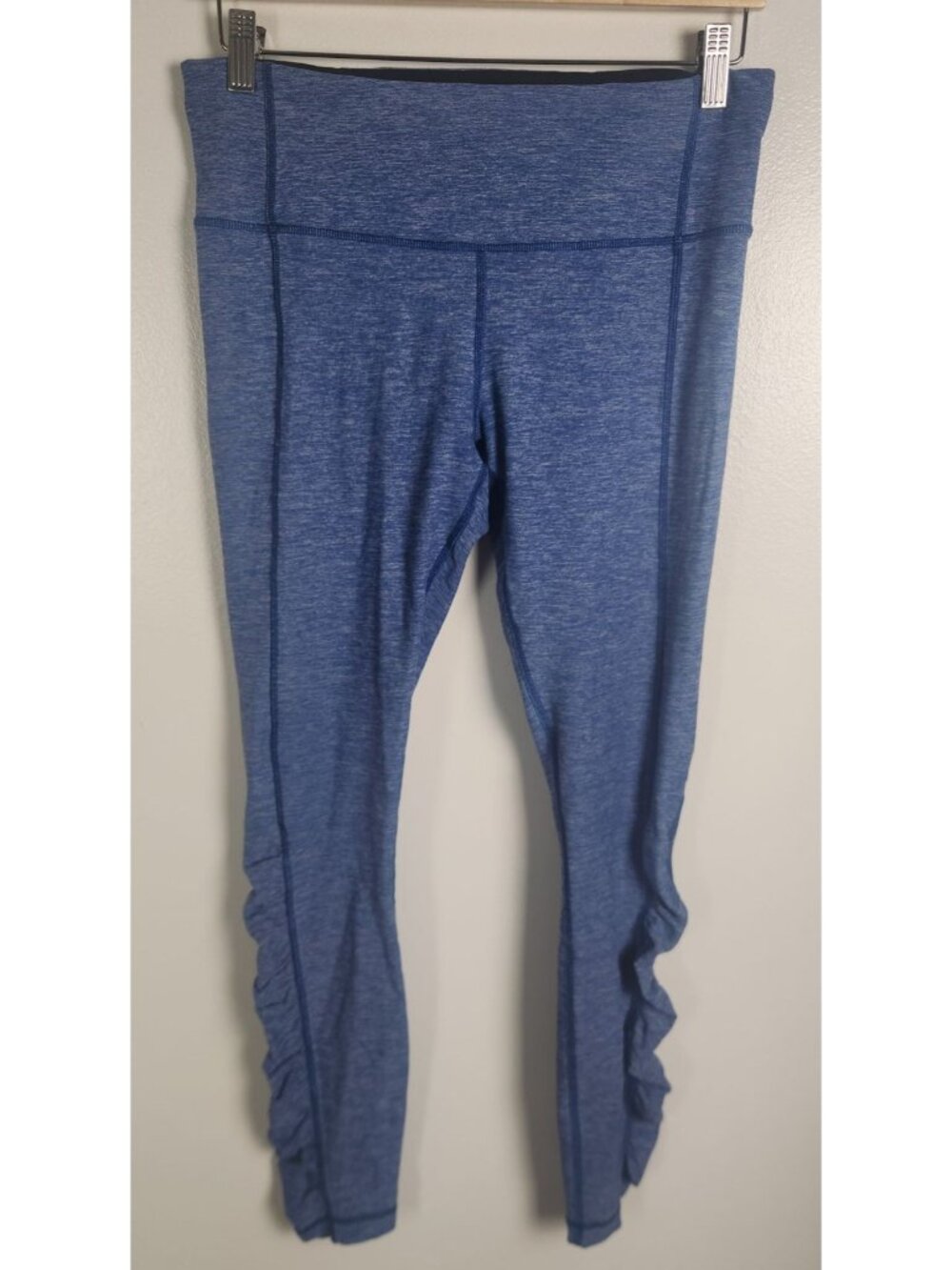 Lululemon Women's Sz. 10 Blue Heathered Turn Around Leggings
